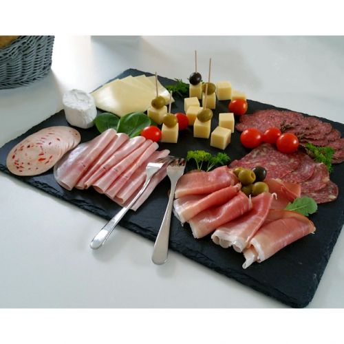Appetizer Platter: 5 Tips for Creating a Charcuterie and Cheese Board