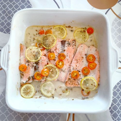 Baked salmon with kumquat and dill: an easy recipe.