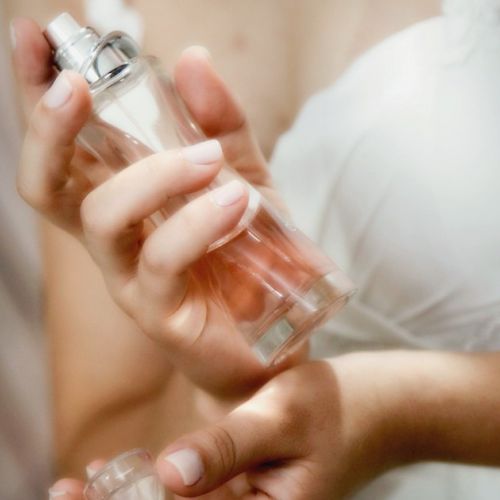 Beauty: 5 Tips for Applying Perfume Correctly