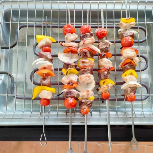 Beef and pork brochettes: a barbecue recipe