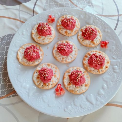 Beet Hummus: An Easy Recipe