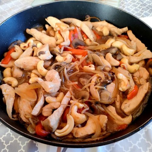 Cashew Chicken: A Chinese Recipe