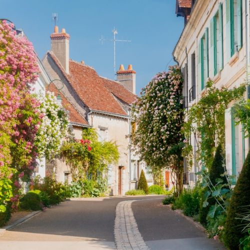 Chédigny: a garden village in Indre-et-Loire.