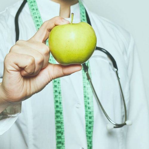 General practitioner, dietician or nutritionist: which is the best doctor for losing weight?