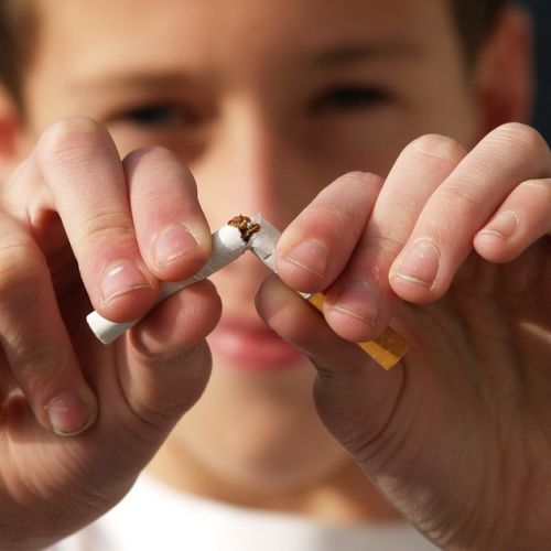Health: 6 Good Reasons to Quit Smoking