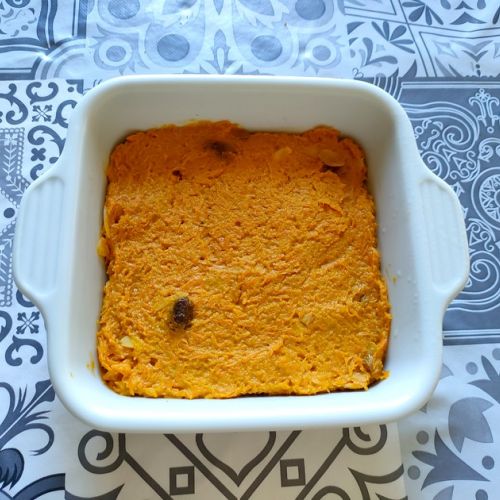 Indian halva with coconut milk: a vegan recipe