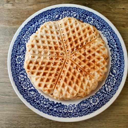 Lactose-free waffles: an easy and light recipe