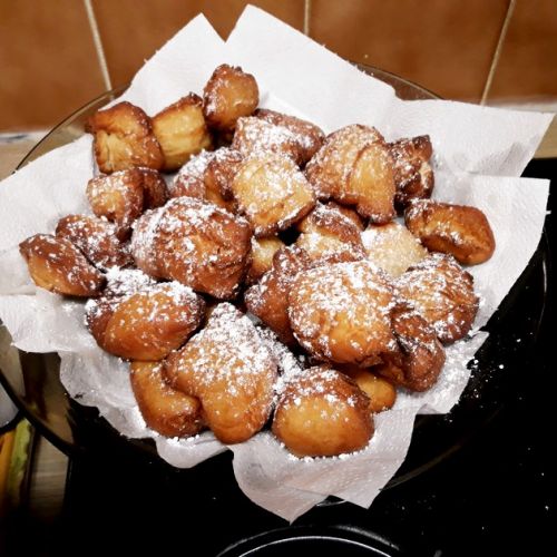 New Orleans donuts: a carnival recipe
