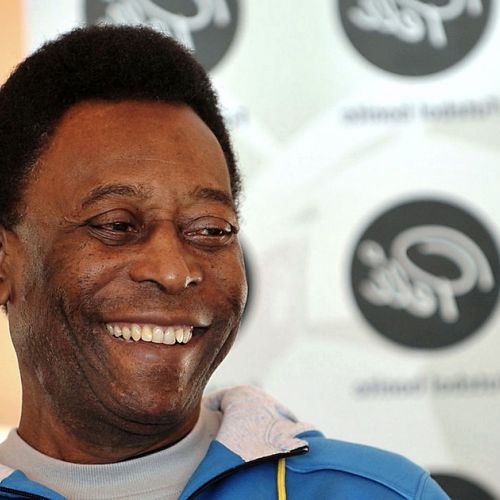 Pele: the soccer legend in 5 figures