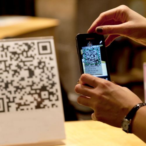 QRishing: how to use QR codes safely?
