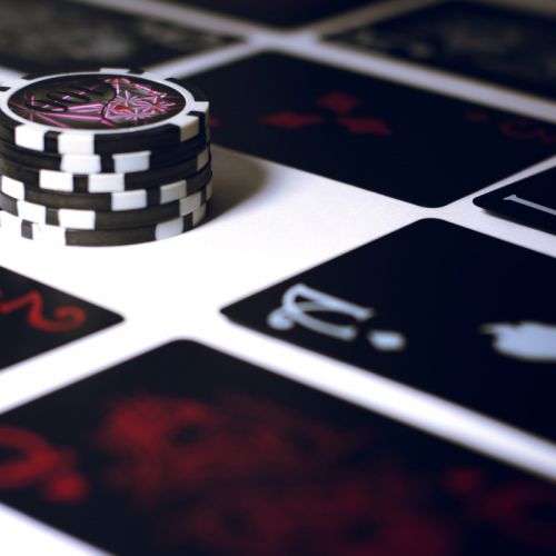 Seven safety tips to keep in mind when playing online casino games