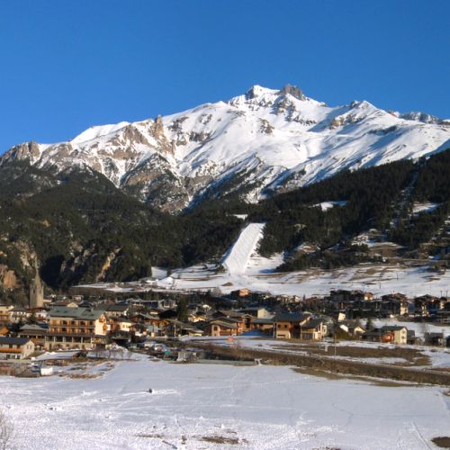 Ski vacation: 5 resorts in Savoie Mont-Blanc