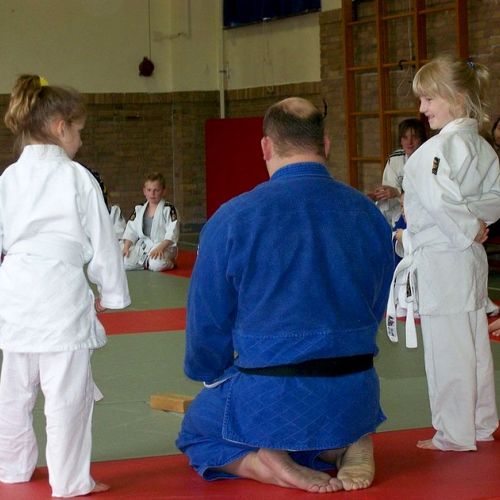 Sport: the 8 moral values of judo