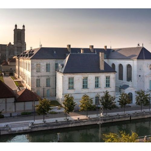 The Cité du Vitrail : a cultural place to discover in Troyes in Champagne