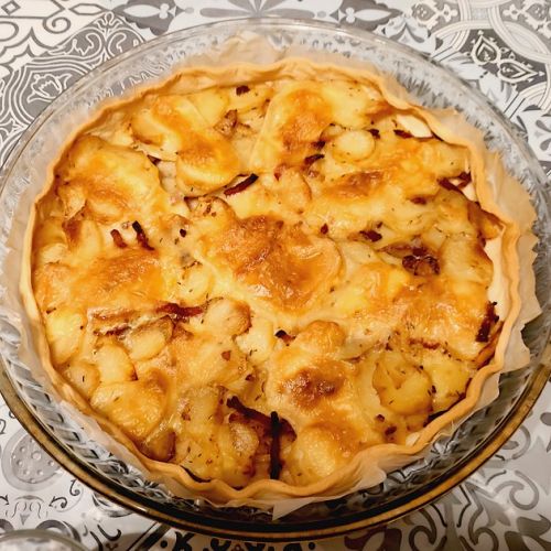 The raclette-style pie: an easy and tasty recipe
