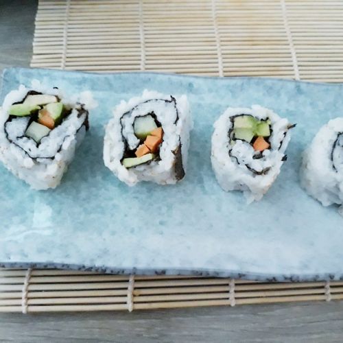 Vegetarian california rolls: the recipe in pictures