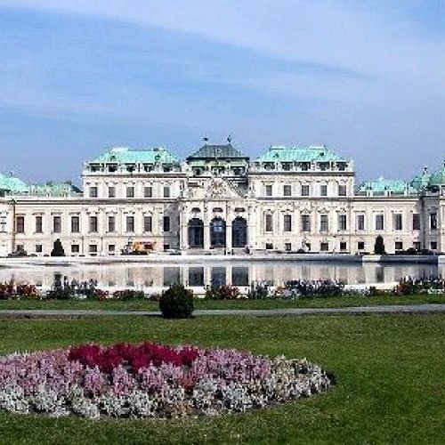 Vienna: visit the capital of Austria
